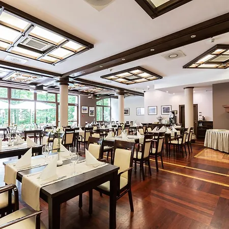Hotel Crocus-2